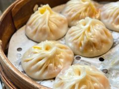 招牌蟹膏小笼包-馋三尺蟹粉小笼(人民广场店)