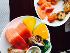 -荣誉国际酒店-云顶旋转餐厅