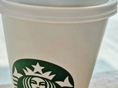 馥芮白聚会装-星巴克(延吉百利城店)