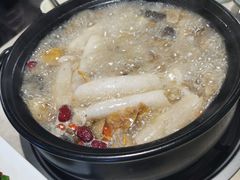 -蘑统田下·野生菌火锅