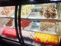 -领鲜活海鲜榴莲自助火锅(东门店)