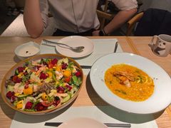 脆甜鲜虾沙拉-幸薈飯堂
