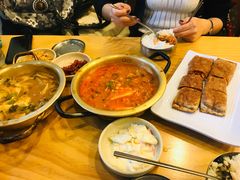 猪颈肉泡菜汤-金北顺大锅家(신사본점)