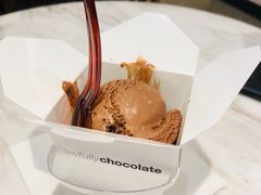 黑冰淇淋-Awfully Chocolate(来福士广场店)