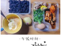-同济大学本部学苑饮食广场