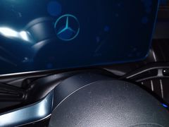 -上海星瀚奔驰4S店(红柳路店)