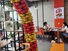 -华莱士·全鸡汉堡(五号路店)