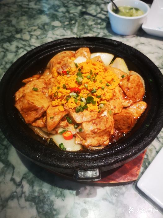 海胆石锅豆腐