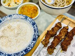 -哈啾嗨·新概念蒙餐(红星新城店)