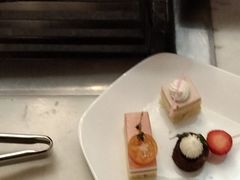 -漢咖啡·全服务式自助晚餐(武汉洲际酒店)