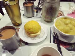 -新大咀港式茶餐厅(宝山万达店)