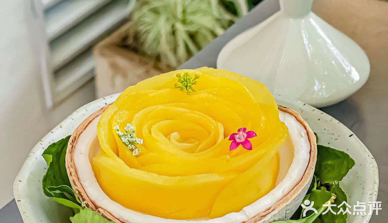 和男朋友来这边被夸爆朋友圈..