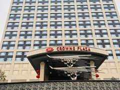 -成都保利公园皇冠假日酒店(熊猫基地店)