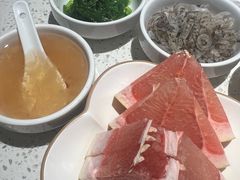 -海底捞火锅(长宁路龙之梦店)