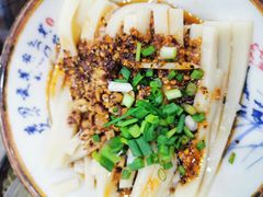 -黄妈伤心凉粉总店(名店街店)