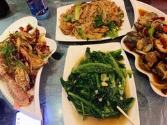 -覃记海鲜美食餐厅