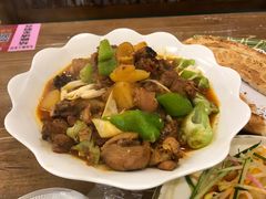 -清真·玛丽亚新疆菜主题餐厅(浙江中路店)