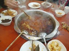-刘胖娃鱼庄·特色肥肠鱼(杨家坪店)