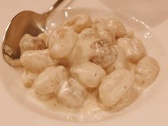 土豆面配香肠蓝乳酪酱-La Tavernetta(Bar à Vin)(乌鲁木齐路店)