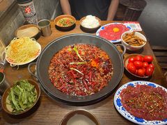 -萍姐火锅·公路夜市(武汉首店)