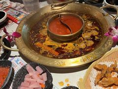 -哥老官重庆美蛙鱼头(宝山龙湖店)