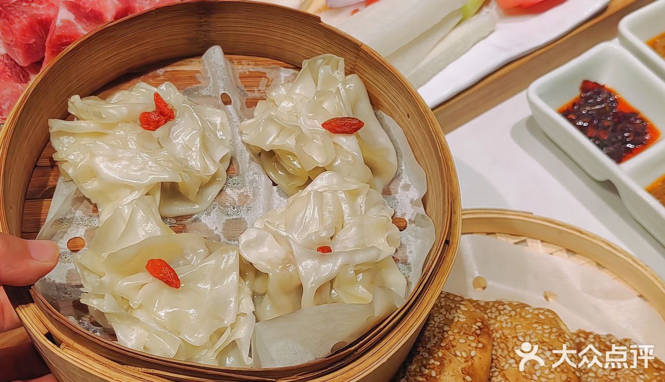 在南昌发现一家巨巨巨好吃的冰煮羊！