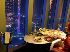 巴黎之花干型香槟-广州四季酒店·佰鲜汇·现代法餐