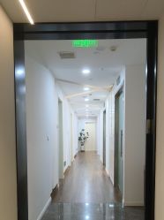 -颜蕾医美黄金微针水光美肤玻尿酸抗衰中心