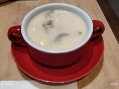 鸡茸蘑菇汤S-必胜客(新海上世界店)