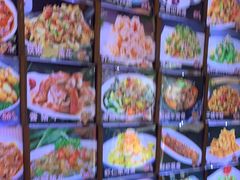 -人民公社铁锅炖·东北菜(卫国道店)