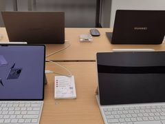 -华为授权体验店(中山公园来福士)