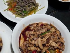 -鸽子侯·家宴·平价海鲜(市图书馆店)