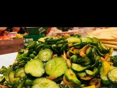 -闯关东东北农家菜(崂山石老人店)