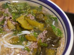 -云阿蛮云南生烫牛肉米线(奉贤路店)