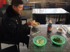 -味相逢老玉溪牛肉米线