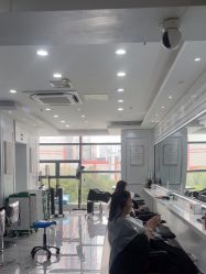 -镁连社·美联社
