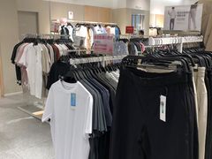 -hotwind热风(中贸广场店)