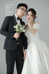 -Mu慕婚纱摄影·超级工作室