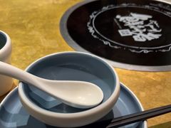 -左庭右院鲜牛肉火锅(金山万达店)