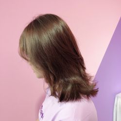 -变画·发型STUDIO