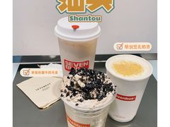 草莓麻薯牛奶天堂-Sevenbus一家奶茶店(汕头万象城店)