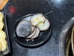 -果松木炭酸菜铜火锅·外婆参鸡汤