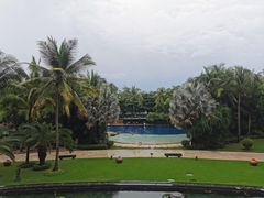 -三亚湾海居铂尔曼度假酒店