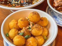 -炉小二铜锅牛蛙•川湘菜(三里屯店)