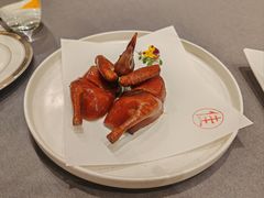 脆皮乳鸽-名佳荟