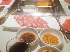 -海底捞火锅鲜切牛肉主题店(长寿路店)