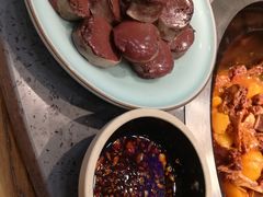 -山河屯铁锅炖(哈西站店)