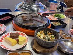 -哈哈碳都·牛肋条无限自助烤肉(宝龙店)