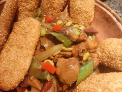 -华光驿站私房菜·黑金冠