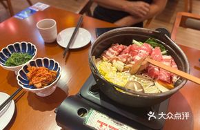 Popular Snowflake Beef Sukiyaki